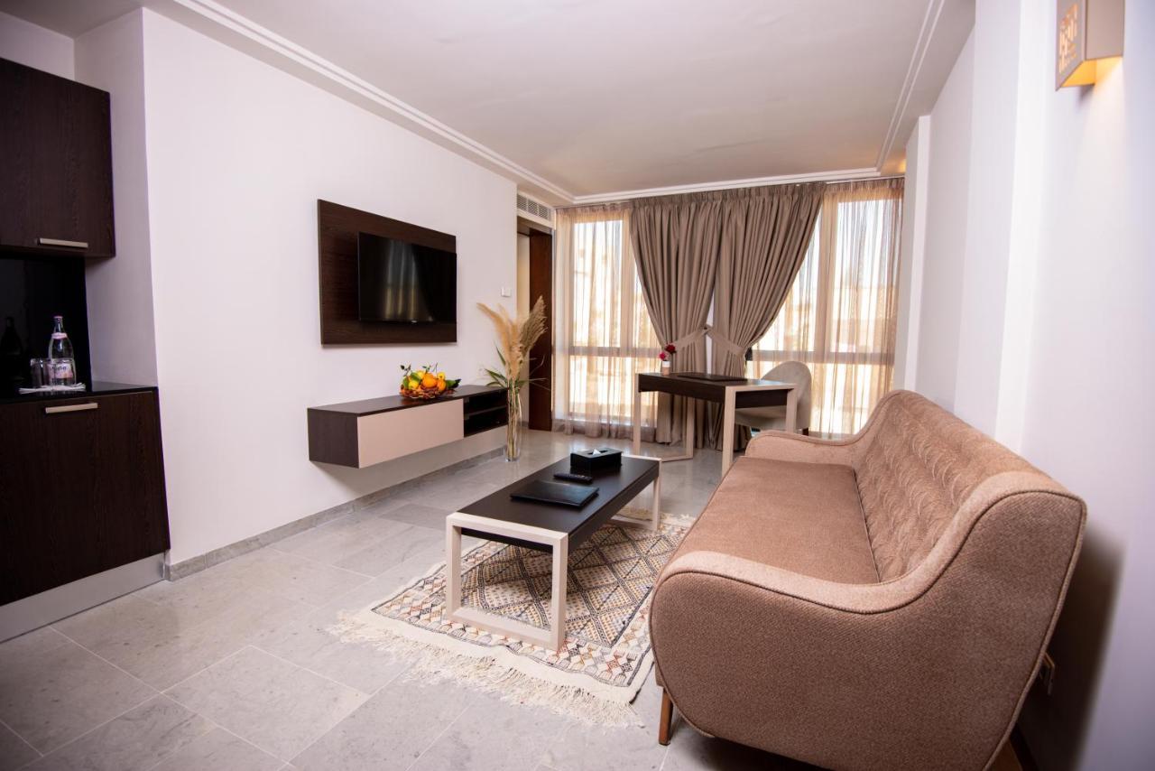 Hotel Lescure Business And Spa Megrine Dış mekan fotoğraf