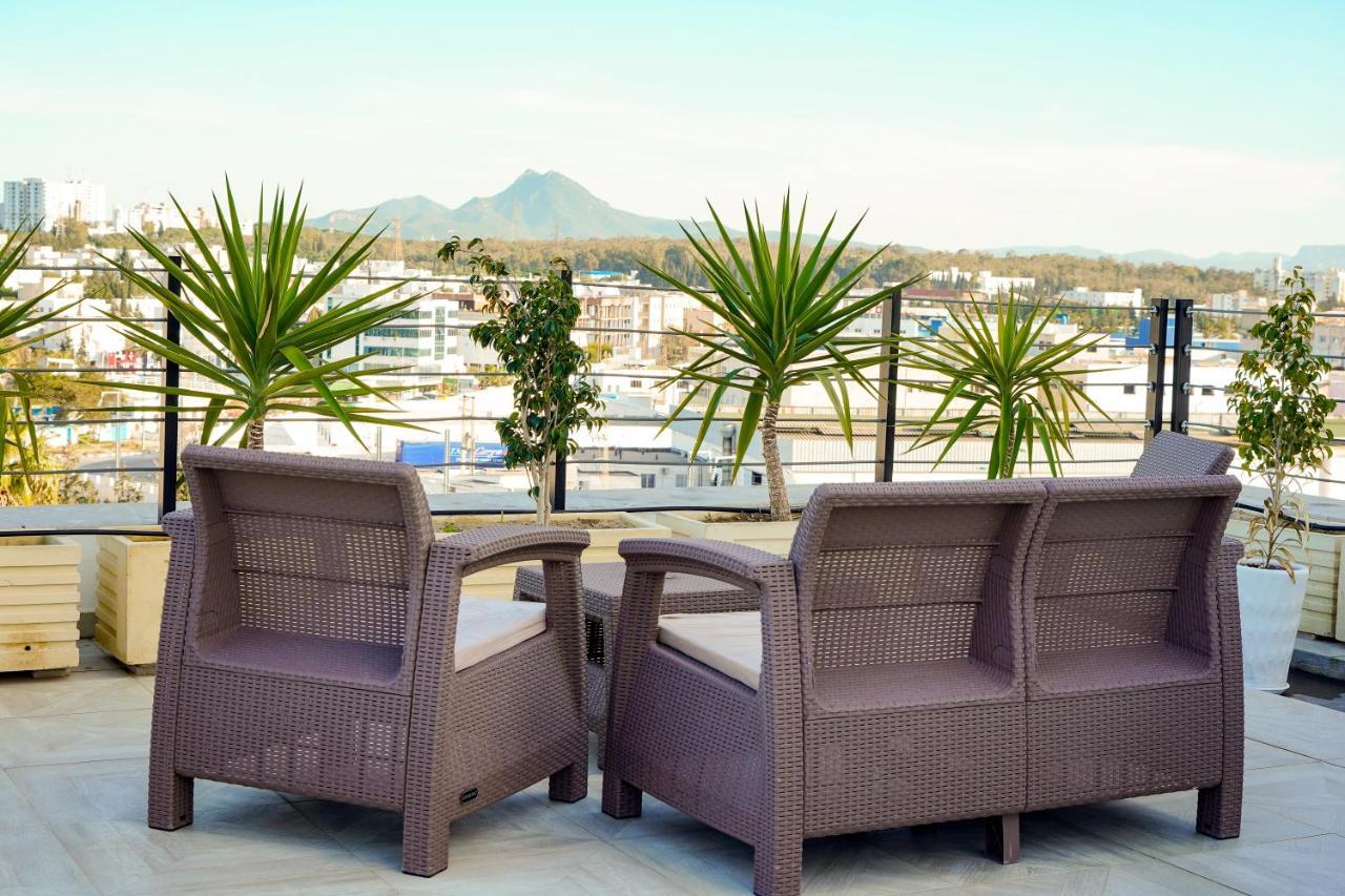 Hotel Lescure Business And Spa Megrine Dış mekan fotoğraf