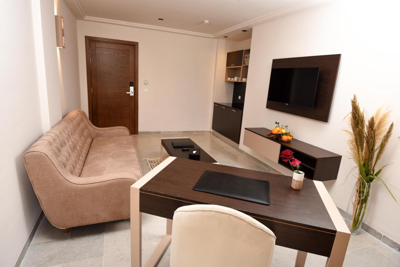 Hotel Lescure Business And Spa Megrine Dış mekan fotoğraf