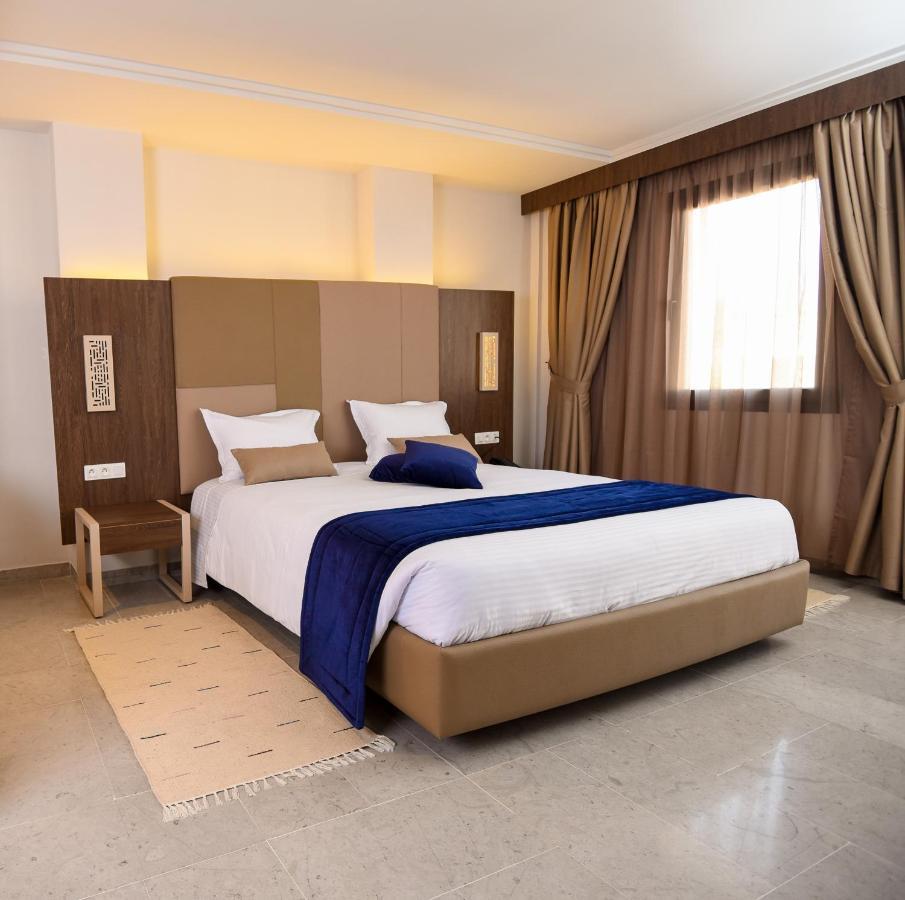 Hotel Lescure Business And Spa Megrine Dış mekan fotoğraf